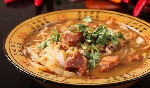网红猪肉炖粉条做法窍门,轻松掌握炖煮窍门，美味尽在掌握