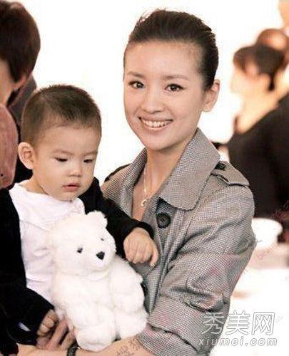 小孩明星照片,镜头下的璀璨星辉