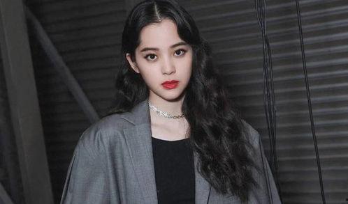 娱乐吃瓜欧阳娜娜视频,娱乐界新瓜来袭!