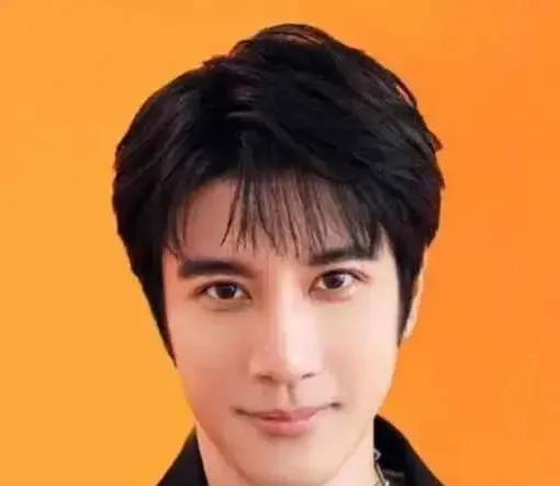 娱乐圈一日吃瓜,瓜田李下,明星动态大揭秘